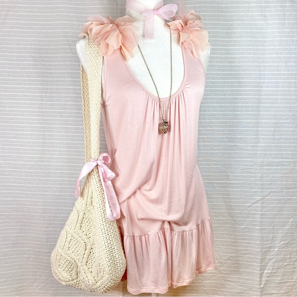 ♡ sleeveless tunic tank top blouse with shoulder flower petal detailing ♡
